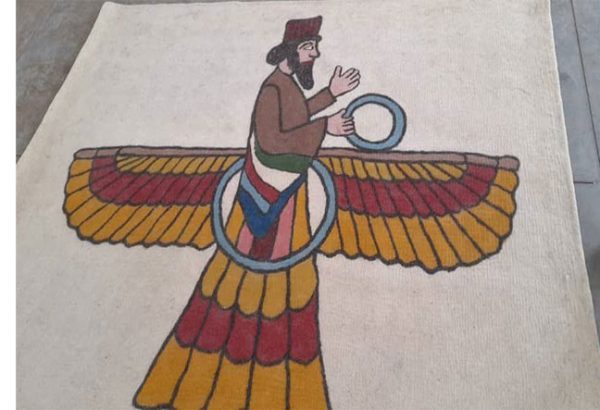 Felt carpet with Cyrus the Great design